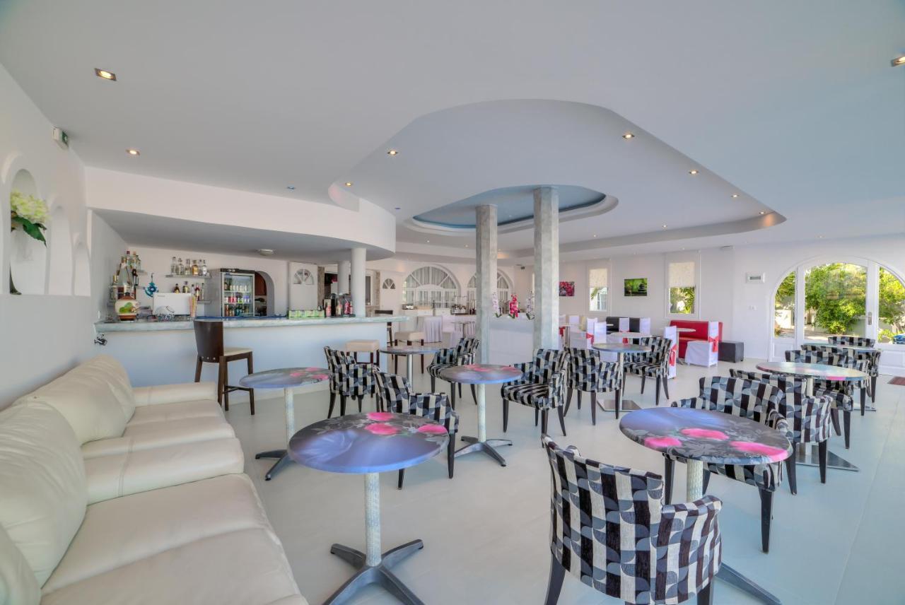 Pantheon Hotel Agios Georgios  Eksteriør bilde