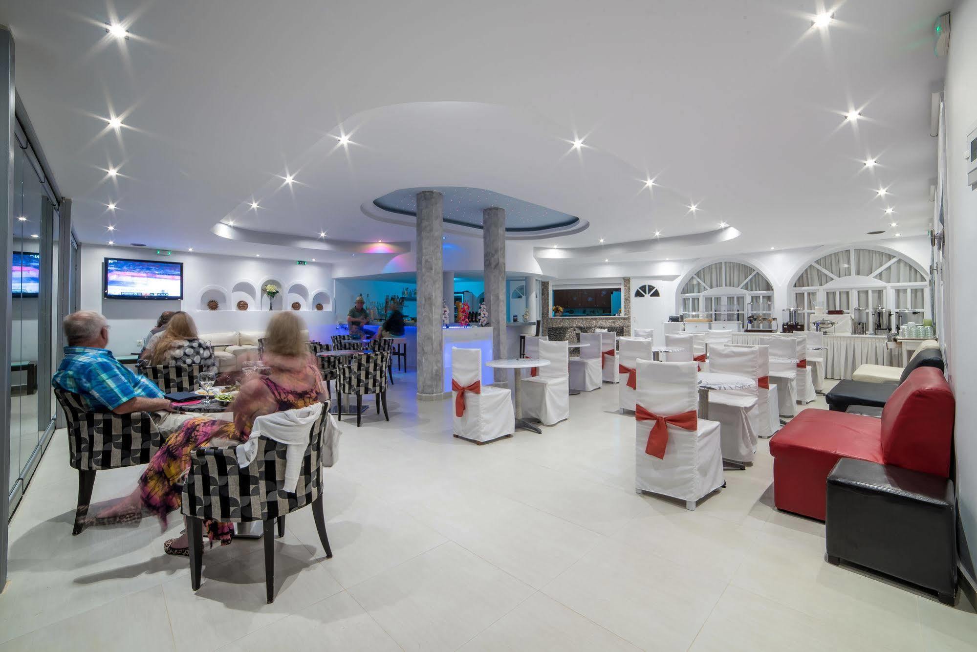 Pantheon Hotel Agios Georgios  Eksteriør bilde